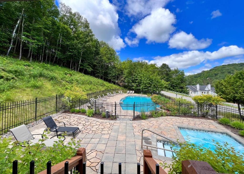 דירות מונט טרמבלאנט The Alpine Nest - 3 Beds - 4 Guests - Free Parking - Pool מראה חיצוני תמונה